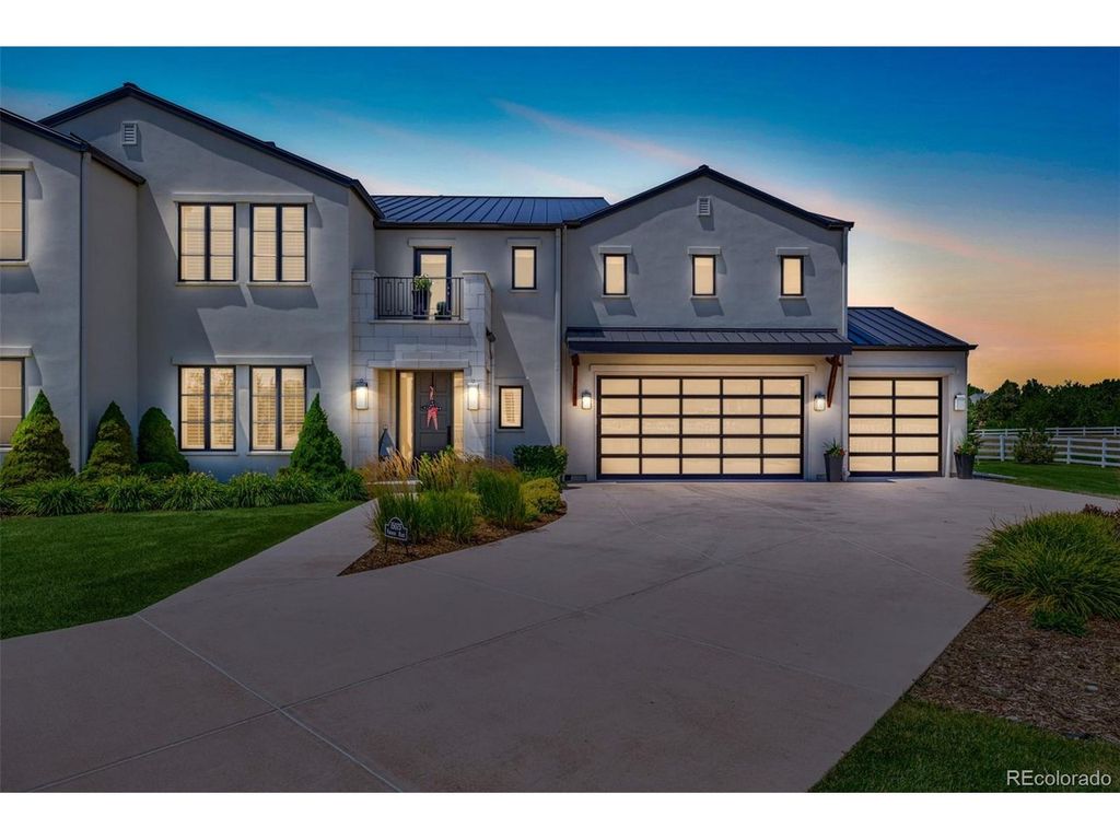 15075 E Pinewood Pl, Centennial, CO 80016