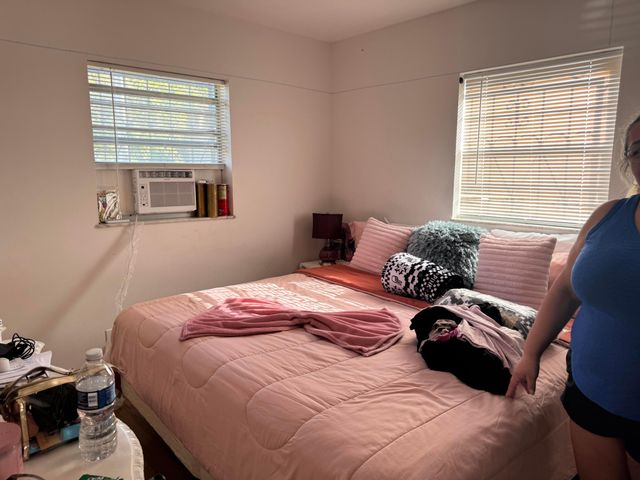 434 N 17th Street N, Fort Pierce, FL 34950