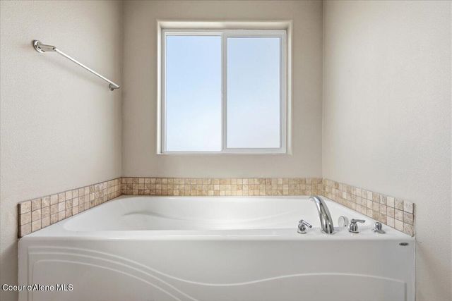 6264 W Alliance ST, Rathdrum, ID 83858