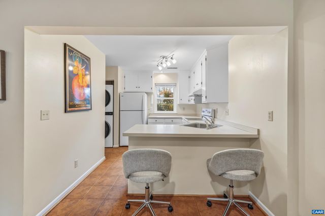 722 EXTON CT, Charlottesville, VA 22901