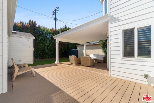 7881 Airlane Avenue, Los Angeles, CA 90045