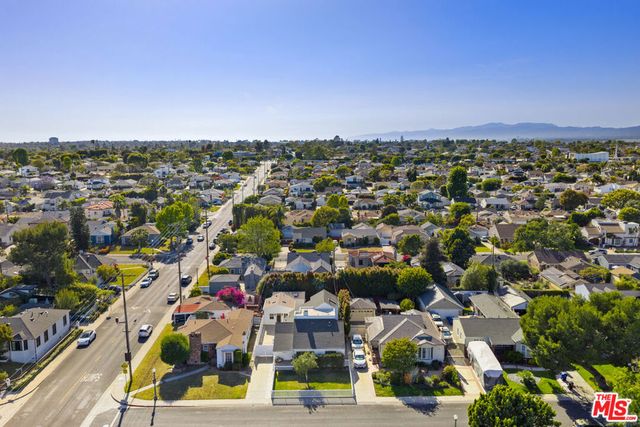 7881 Airlane Avenue, Los Angeles, CA 90045