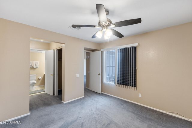 4449 E VINEYARD Road, Phoenix, AZ 85042