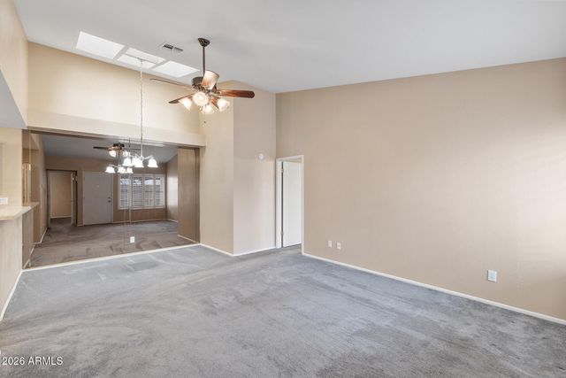4449 E VINEYARD Road, Phoenix, AZ 85042