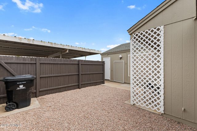 4449 E VINEYARD Road, Phoenix, AZ 85042