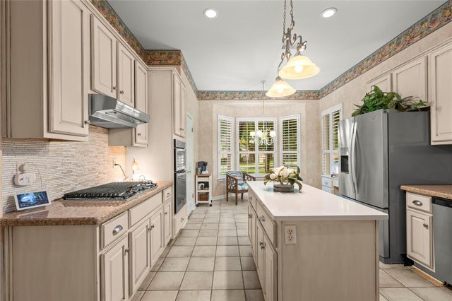 101 Yaupon LN, Georgetown, TX 78633