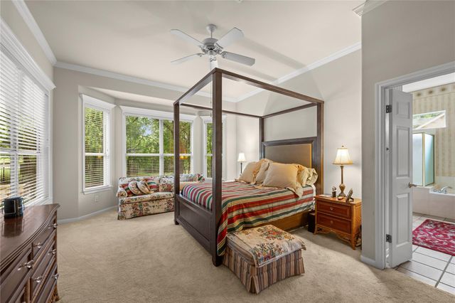 101 Yaupon LN, Georgetown, TX 78633