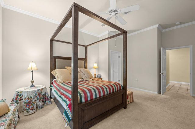 101 Yaupon LN, Georgetown, TX 78633