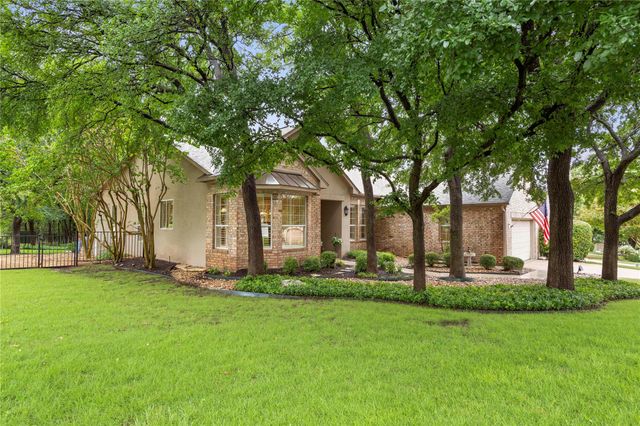 101 Yaupon LN, Georgetown, TX 78633