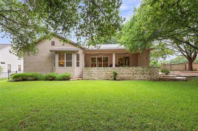 101 Yaupon LN, Georgetown, TX 78633