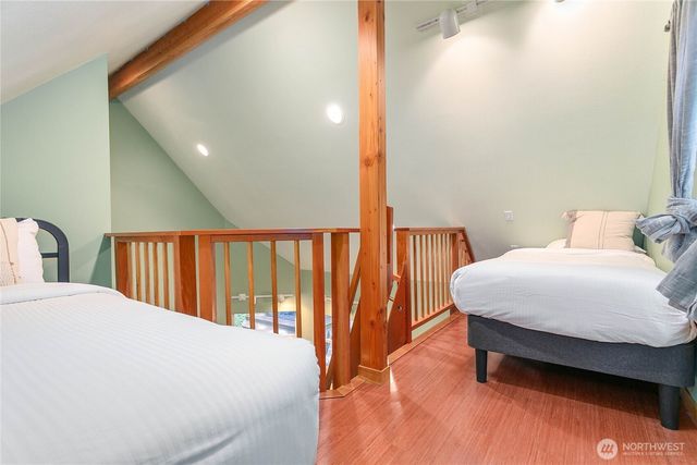 21012 Pinnacle Road, Glacier, WA 98244