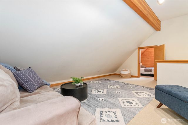 21012 Pinnacle Road, Glacier, WA 98244
