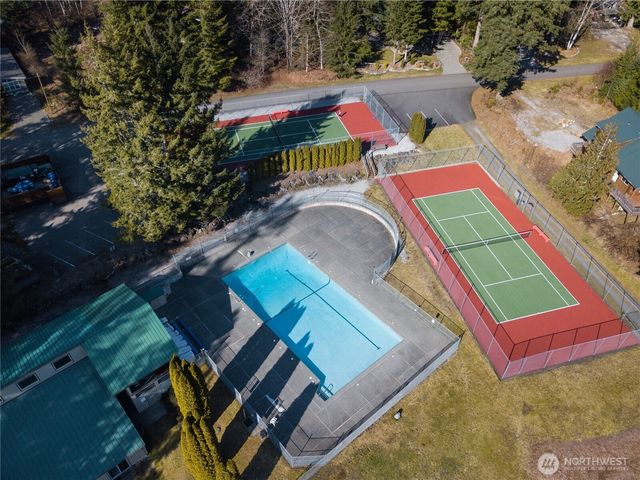 21012 Pinnacle Road, Glacier, WA 98244