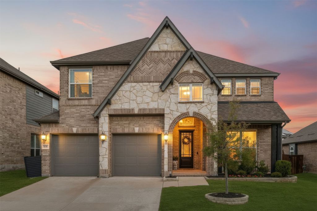 808 Violet Way, Celina, TX 75009