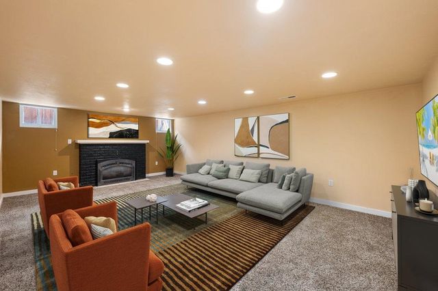 32 E 25th Ave, Spokane, WA 99203