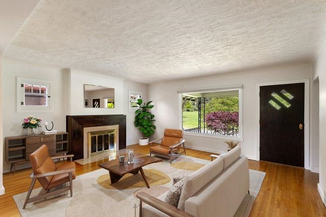 32 E 25th Ave, Spokane, WA 99203
