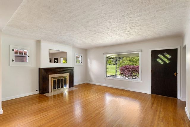 32 E 25th Ave, Spokane, WA 99203