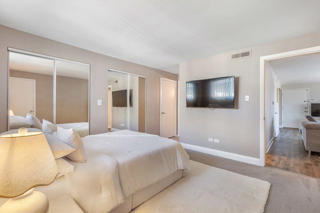 11116 S 84 Avenue 2B, Palos Hills, IL 60465