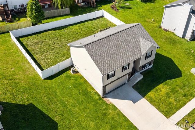 118 Wilson Creek Drive, Belleville, IL 62221