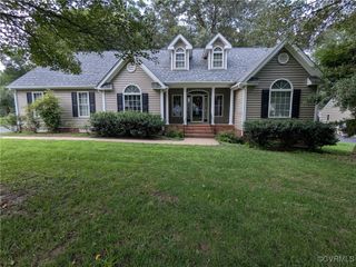 12703 Colby Cove Ct, Chester, VA 23831