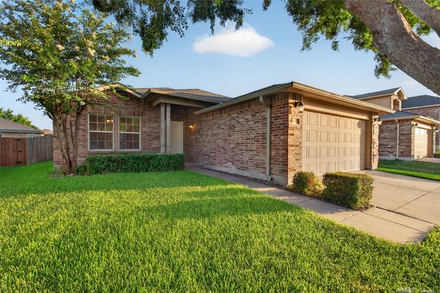 6025 Deck House Road, Fort Worth, TX 76179