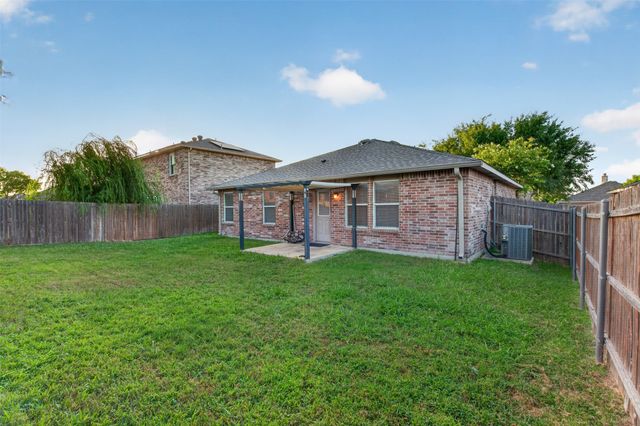 6025 Deck House Road, Fort Worth, TX 76179
