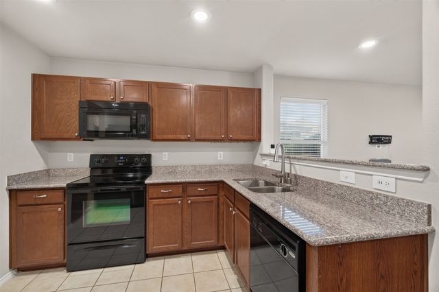 6025 Deck House Road, Fort Worth, TX 76179
