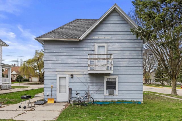 213 N Finch STREET, Horicon, WI 53032