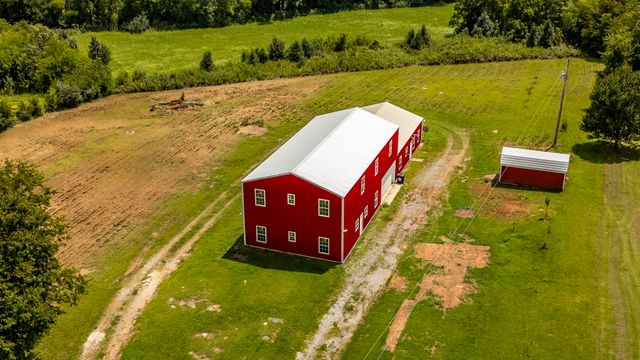 315 Duncan Rd, Hartsville, TN 37074