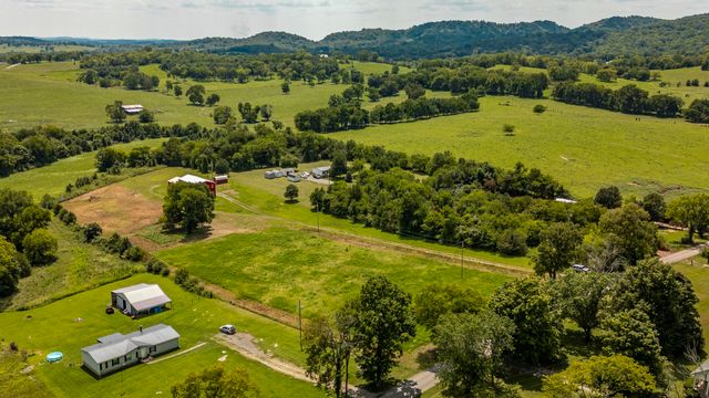 315 Duncan Rd, Hartsville, TN 37074