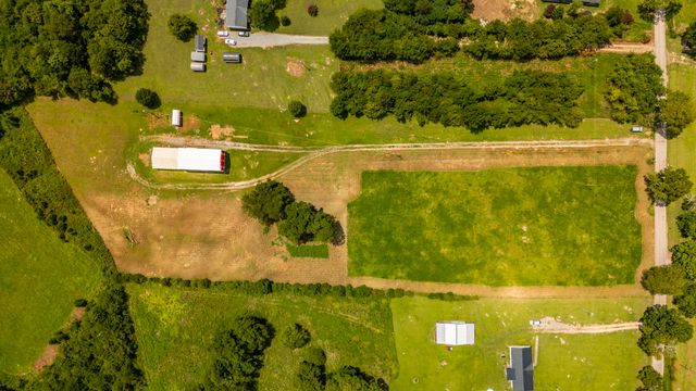 315 Duncan Rd, Hartsville, TN 37074