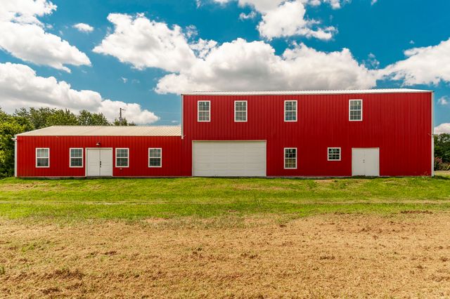 315 Duncan Rd, Hartsville, TN 37074