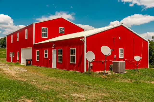 315 Duncan Rd, Hartsville, TN 37074
