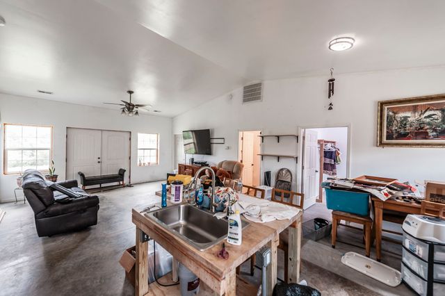 315 Duncan Rd, Hartsville, TN 37074