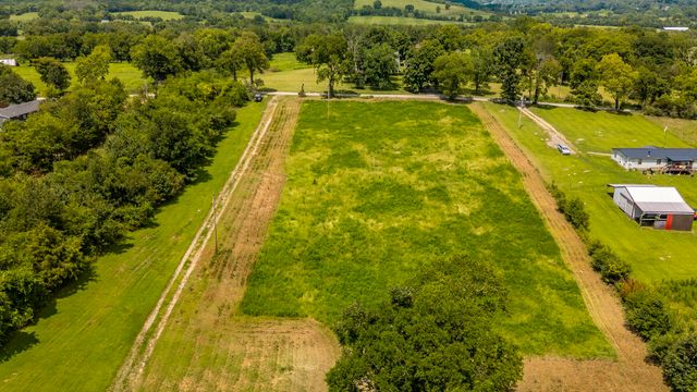 315 Duncan Rd, Hartsville, TN 37074
