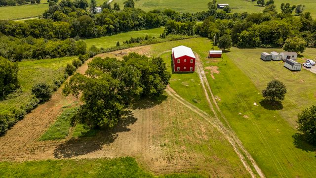 315 Duncan Rd, Hartsville, TN 37074