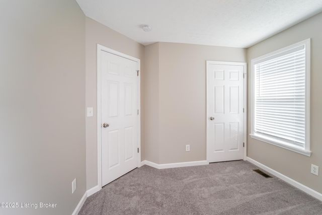 6700 Leverett Ln, Louisville, KY 40258