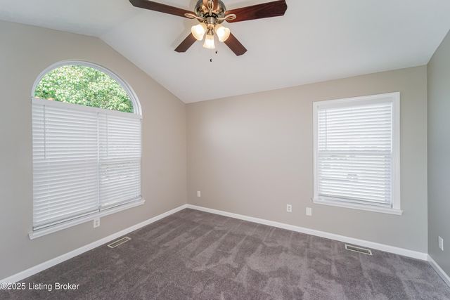 6700 Leverett Ln, Louisville, KY 40258