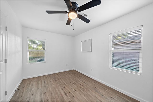 6210 Rolland Street, Houston, TX 77091