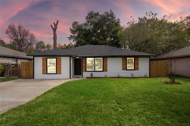6210 Rolland Street, Houston, TX 77091