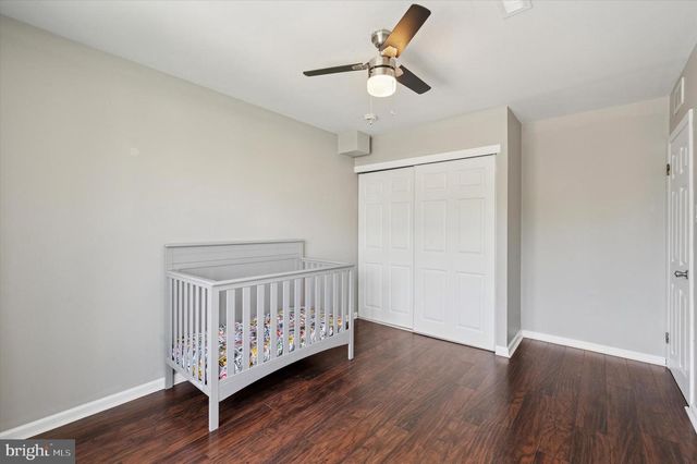 802 EDGEMOOR RD, Cherry Hill, NJ 08034
