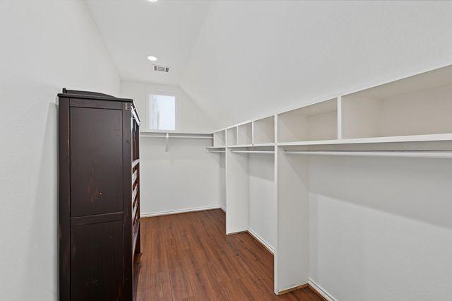 1990 W Clay Street, Houston, TX 77019