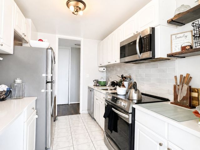 4800 S Chicago Beach Drive 2006S, Chicago, IL 60615