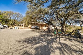 307 W 8th Street, Sonora, TX 76950