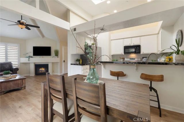 4802 Tiara 204, Huntington Beach, CA 92649