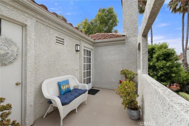 4802 Tiara 204, Huntington Beach, CA 92649