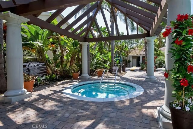 4802 Tiara 204, Huntington Beach, CA 92649