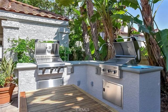 4802 Tiara 204, Huntington Beach, CA 92649
