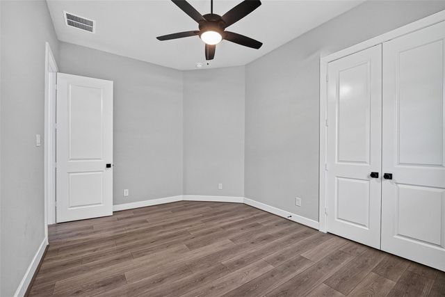 2600 Golden Palms Lane, Texas City, TX 77568