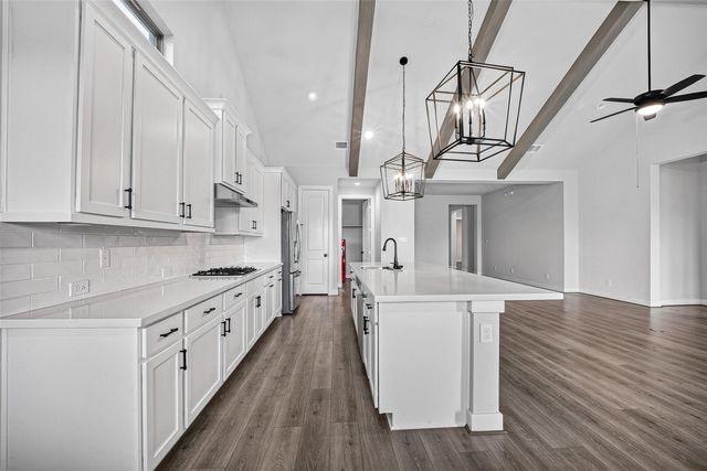 2600 Golden Palms Lane, Texas City, TX 77568